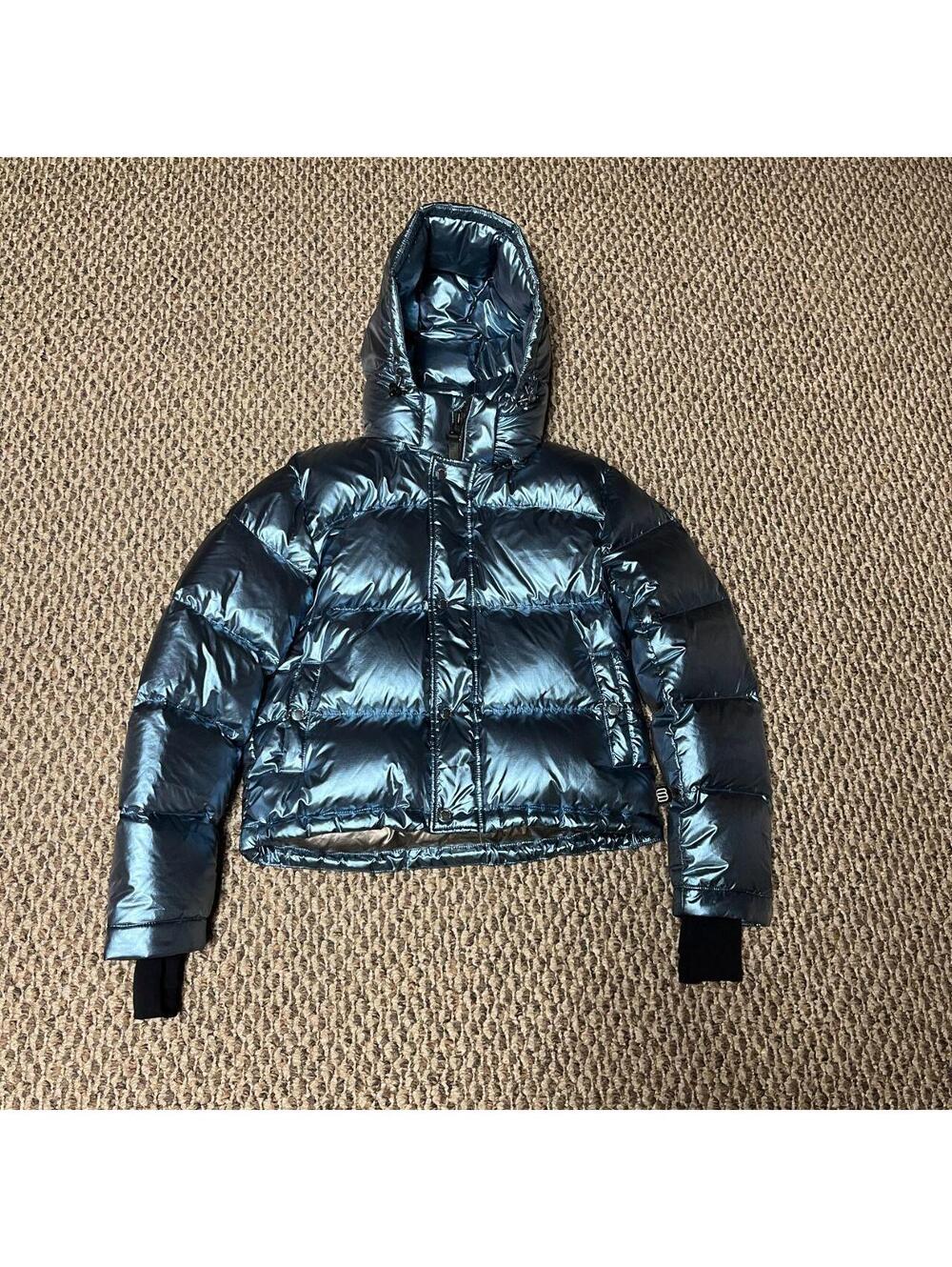 Women's Aritzia Super Puff Shorty Puffer Jacket Metallic Blue Sz. 2XS